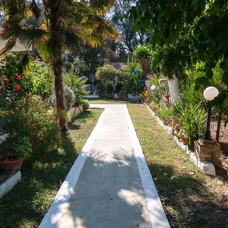 Yiannis Apartments Agios Georgios Pagoi Corfu Agios Georgios Pagon Eksteriør billede